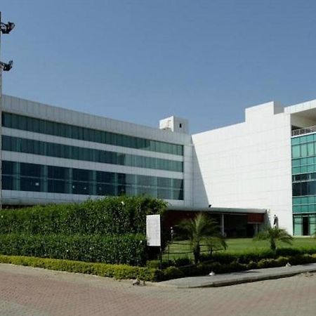 Amer Greens Dip Εξωτερικό φωτογραφία